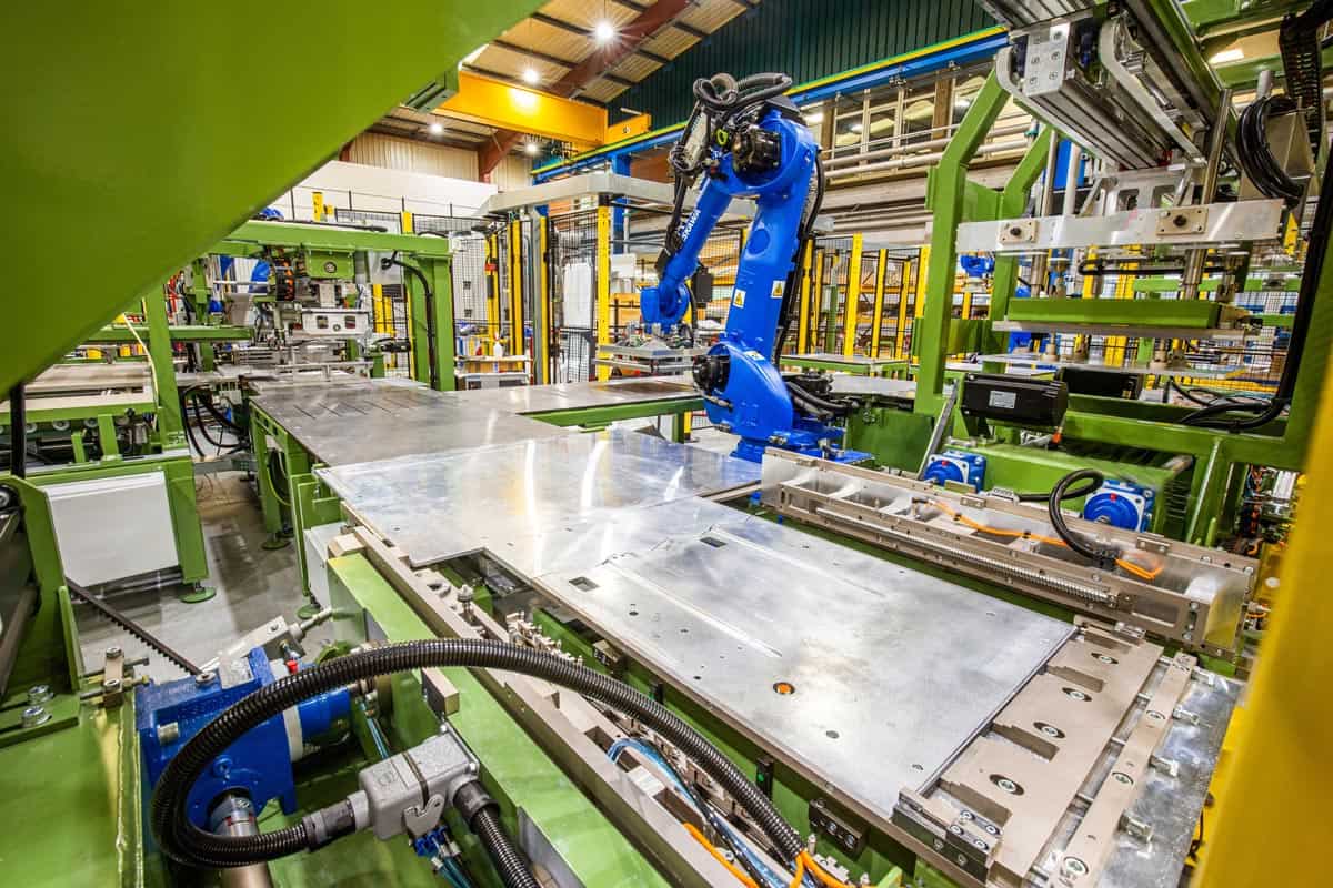 UK-Based Consortium Established to Develop Prototype Solid-State Batteries